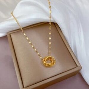 Beautiful necklace Titanium Steel